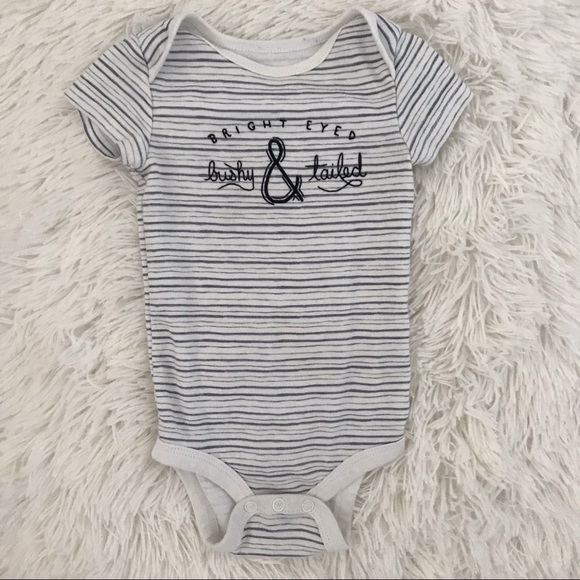 ❌Sold❌🧸 3 Baby Girl Bodysuits 🧸🎀 - Picture 2 of 8